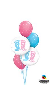 He or She Footprints Balloon Bouquet